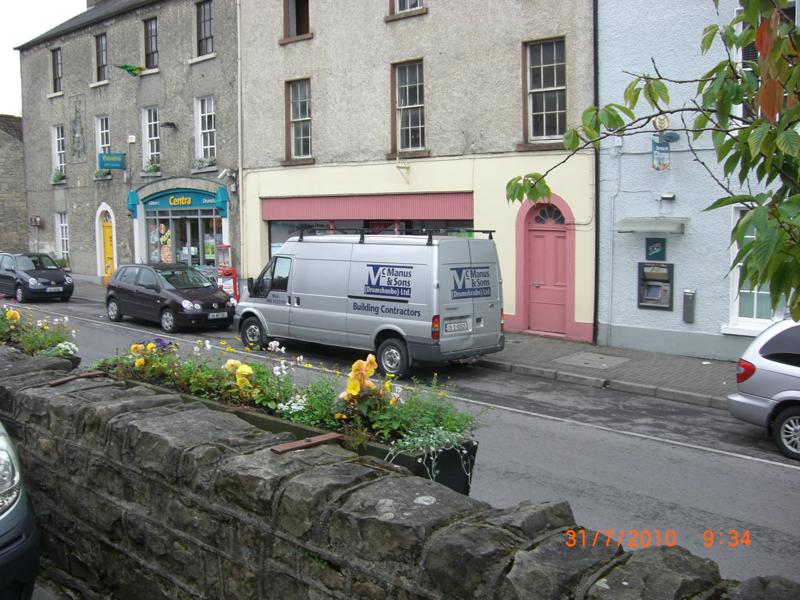 McManus Builders Van Drumshanbo